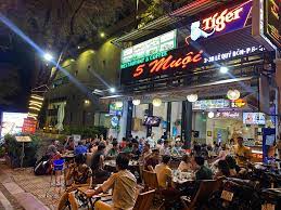 Các quán ăn ngon đường Lê Quý Đôn 6 5 muoi
