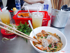 Top các quán ăn ngon đường Bàn Cờ 10 bun mam