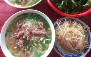 Quán ăn mà bạn không nên bỏ qua tại Huỳnh Văn Bánh 6 pho bac hai