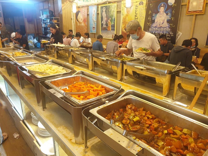 Top những nhà hàng quán ăn đường Nguyễn Thị Minh Khai hấp dẫn 24 buffet chay man tu quan