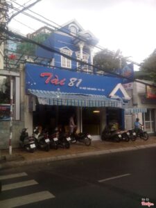 Quán ăn đường Ngô Thời Nhiệm bạn không nên bỏ lỡ 1 tai 81