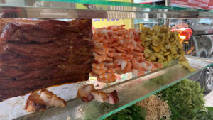 Những quán ăn trên đường Hưng Phú Quận 8 1 quan an bich son 2