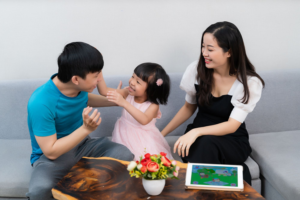 chia sẻ trách nhiệm và quyết định liên quan đến con cái sau khi ly hôn