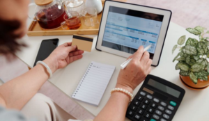 xây dựng kế hoạch dài hạn cho sự nghiệp và tài chính sau ly hôn